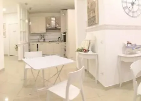 Guantai 30 Bed & Breakfast *