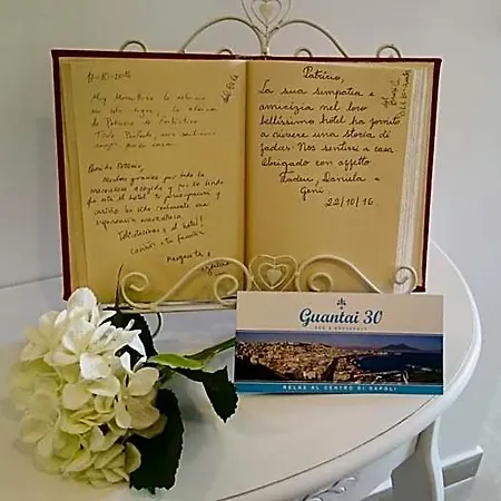 Bed & Breakfast Guantai 30 Napoli