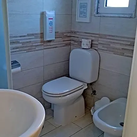 Guantai 30 Nápoly