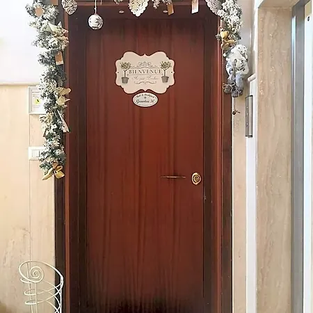 Oda ve Kahvaltı Guantai 30 Napoli